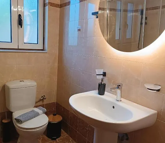 Apartment Malvazios #6 *