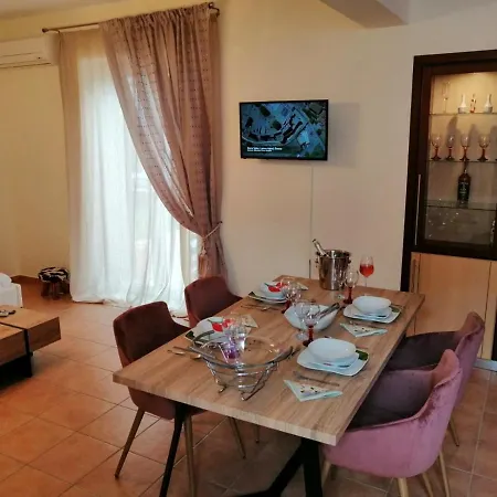 Malvazios #6 Daire Gytheio