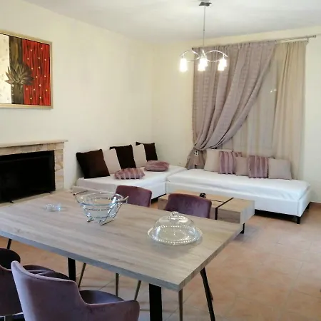 Apartment Malvazios #6 *