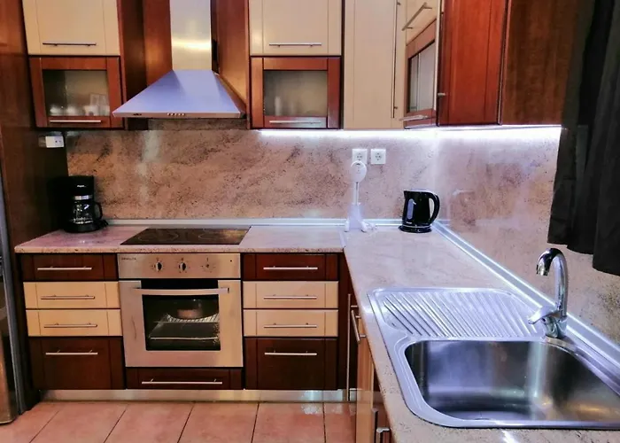 Malvazios #6 Гитион