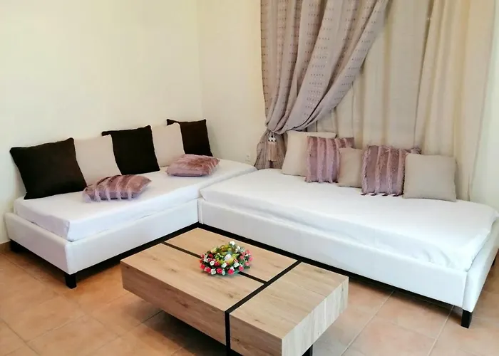 Malvazios #6 Апартаменты *